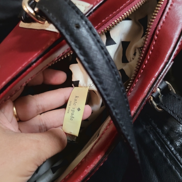Kate spade Bag.. cherry and black color . In like new condition. NO Call outs - Picture 7 of 14